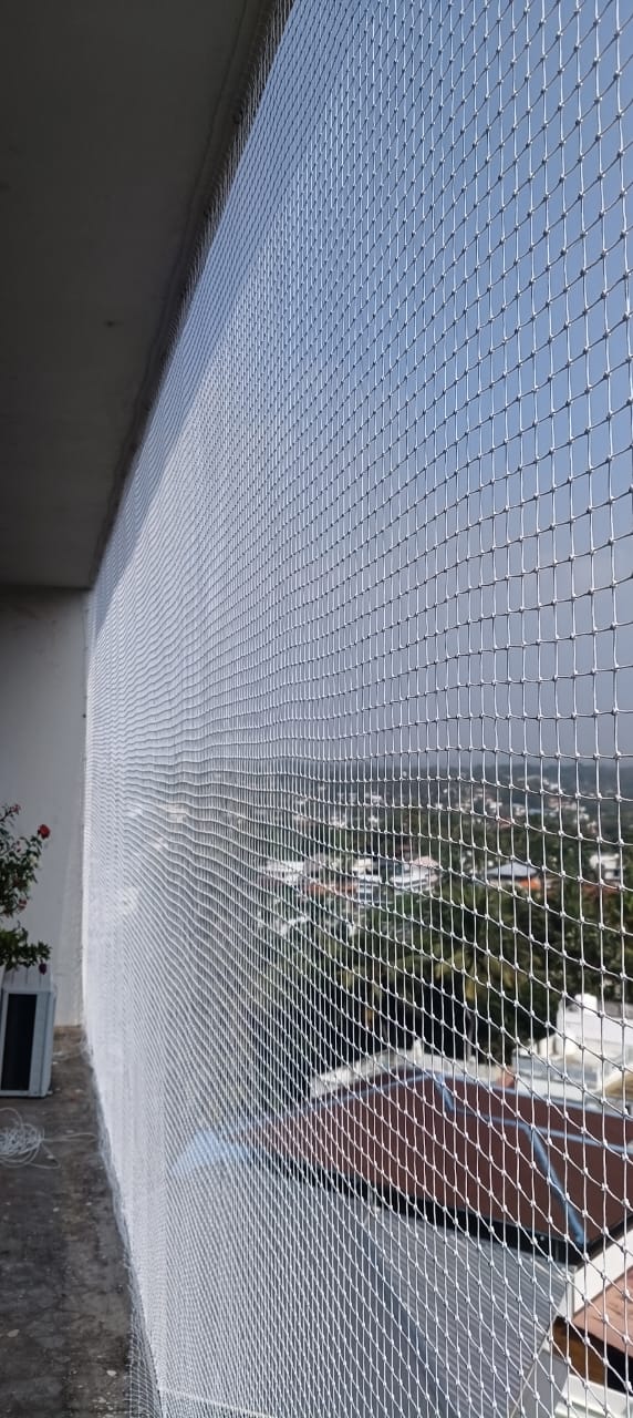 Balcony safety nets service